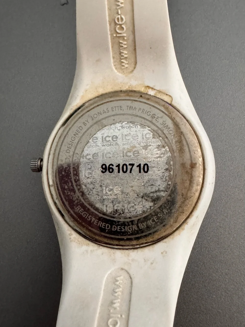 Ice White Silicone Wristwatch with Black Hands